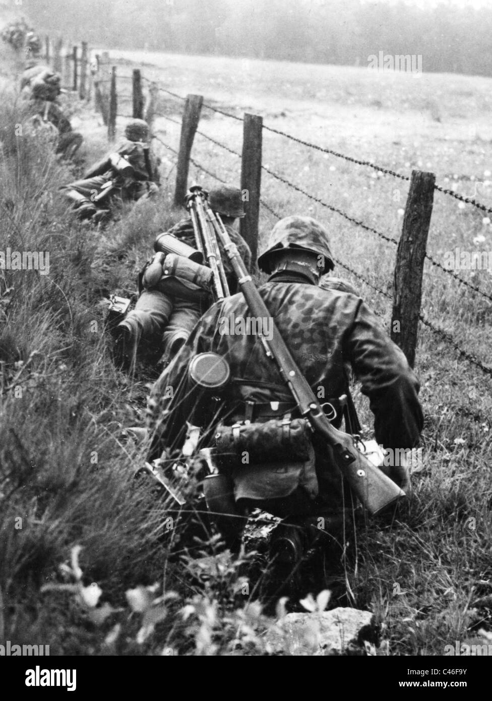 Second World War: German Waffen-SS in action Stock Photo