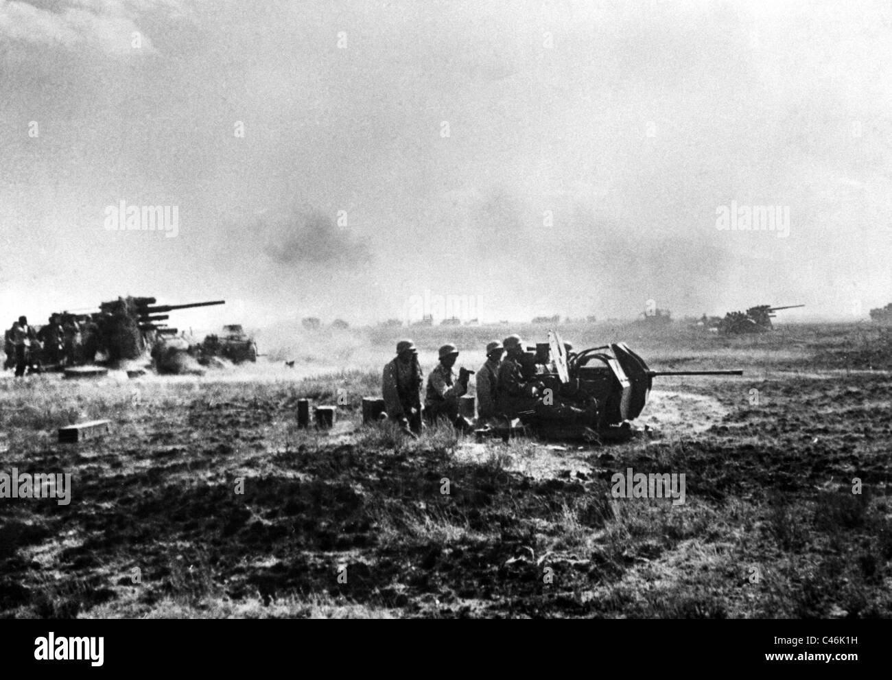 Second World War: German Troops attacking Stalingrad between the rivers Don and Volga, September-October 1942 Stock Photo