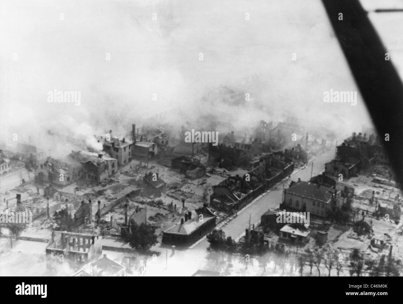 Second World War: Troops of German Army Group North advancing and ...