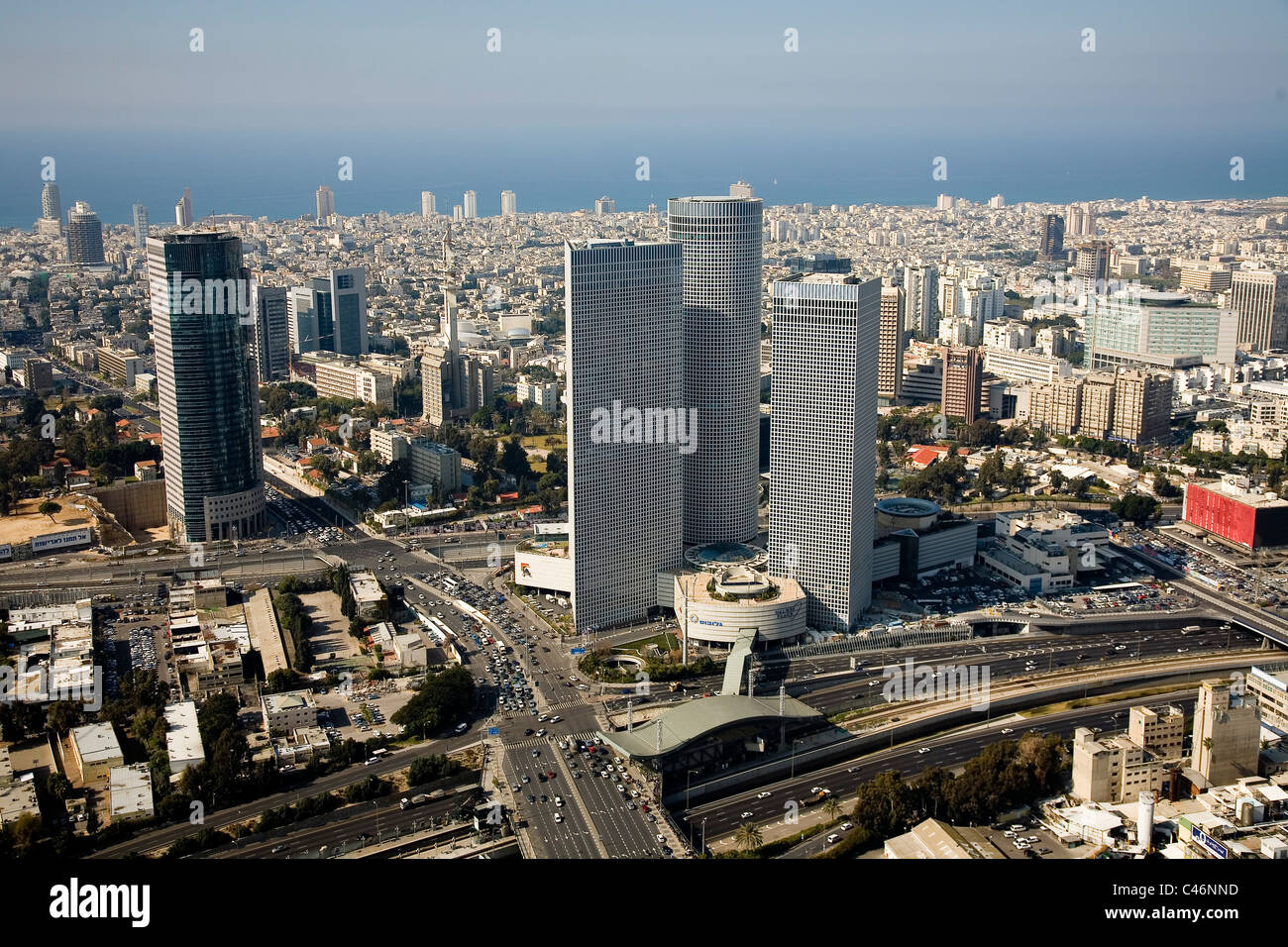 Tel aviv azrieli aerial hi-res stock photography and images - Alamy