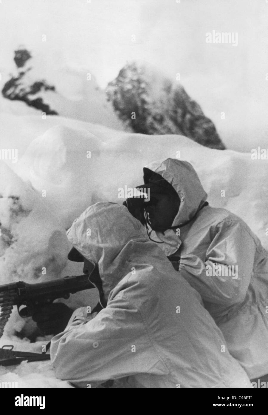 World war german mountain infantry hi-res stock photography and images ...