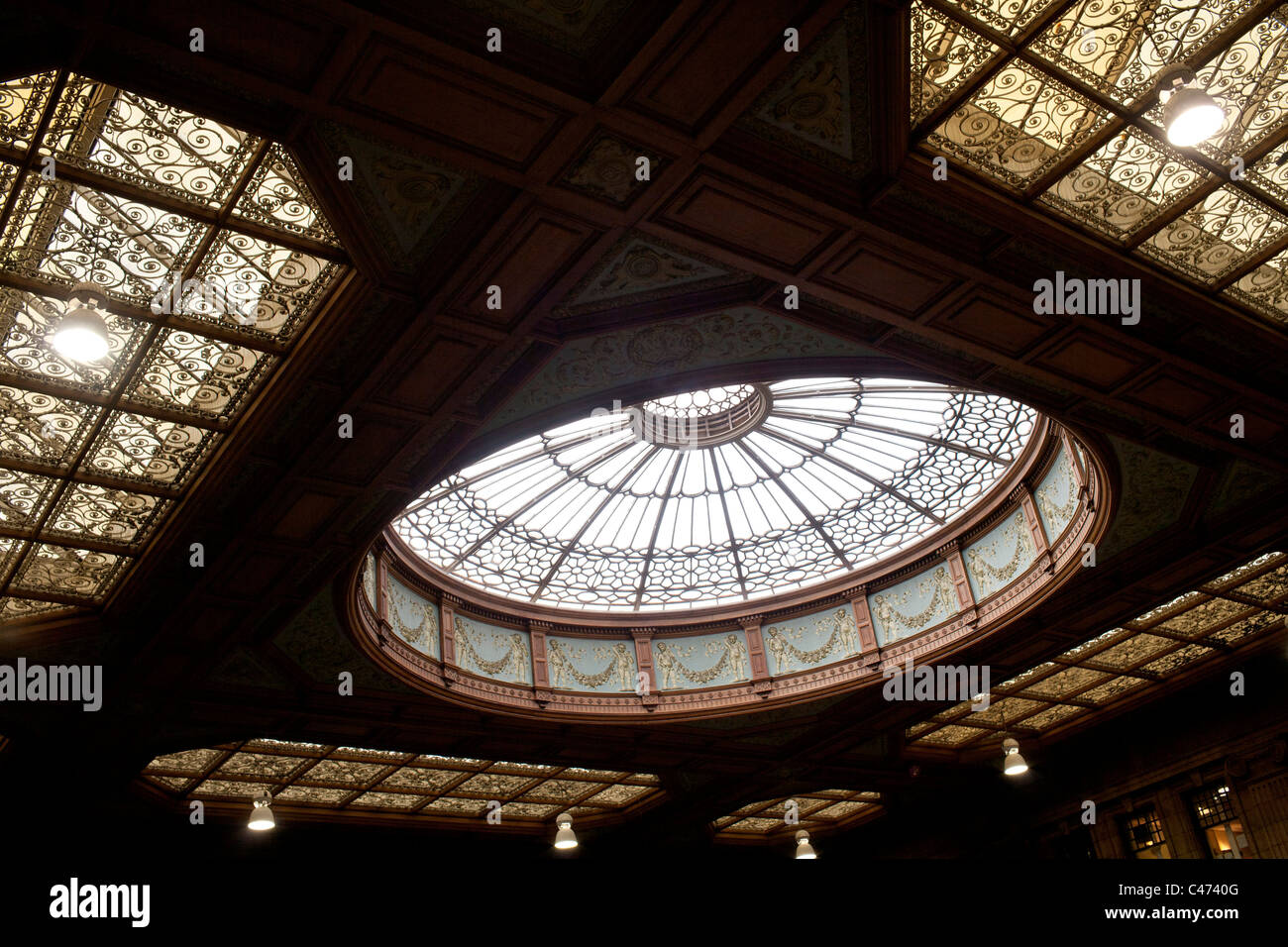 Victorian Roof Detail High Resolution Stock Photography and Images - Alamy