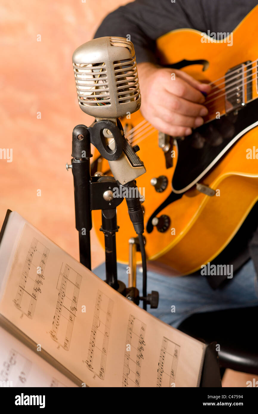 A classic steel guitar and a vintage microphone Stock Photo Alamy