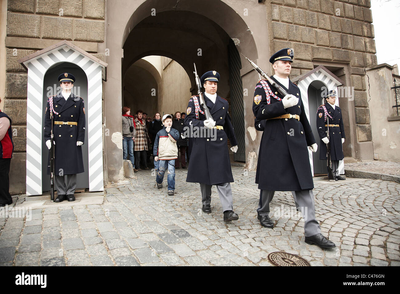The changing of the guard at Prague Castle Stock Photo