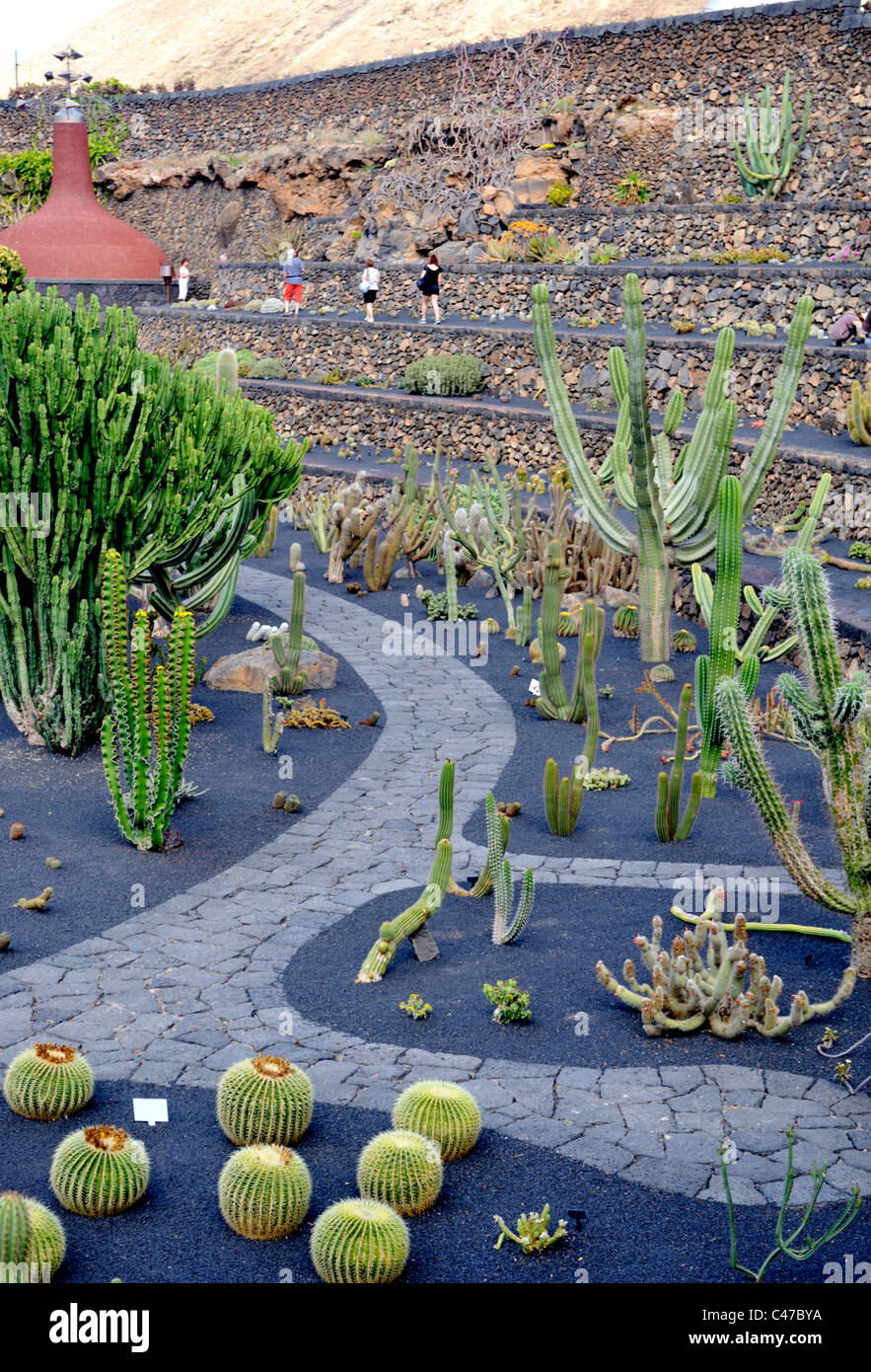 ceramic cactus Gorky Pottery Cactus Figures Sets Of 3 Pieces Choose Your Favorite Color handcrafts mexico hand crafted Black and White main image 1