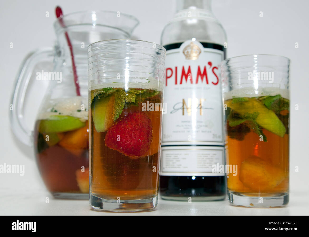 Pimms No 1 and lemonade with fruit and mint, London Stock Photo