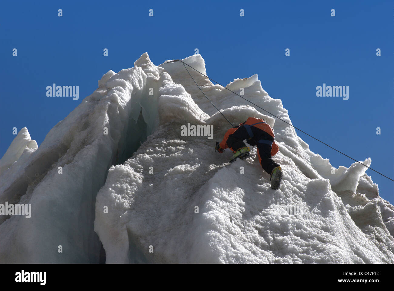 Ice climber climbing on hi-res stock photography and images - Alamy