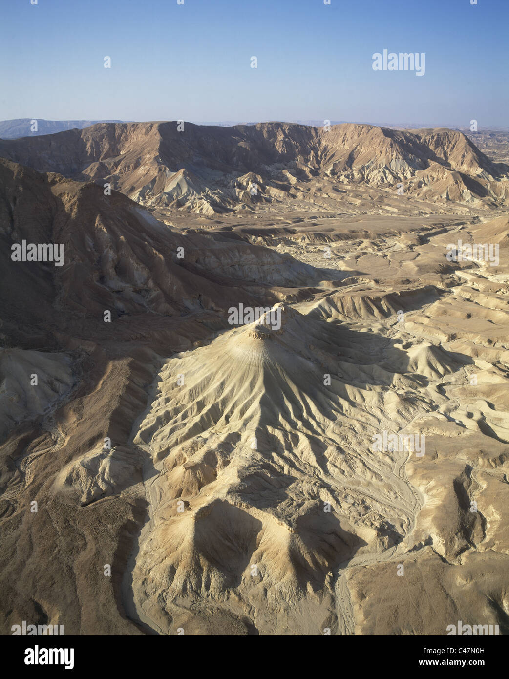 Aerial photograph of the landscape of the Arava Stock Photo - Alamy