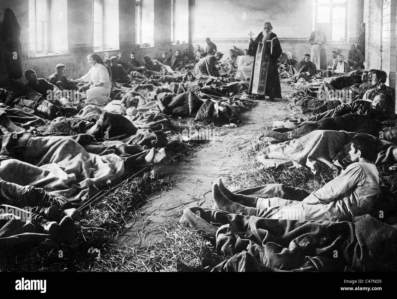 Wounded soldiers at a Russian military hospital , 1915 Stock Photo