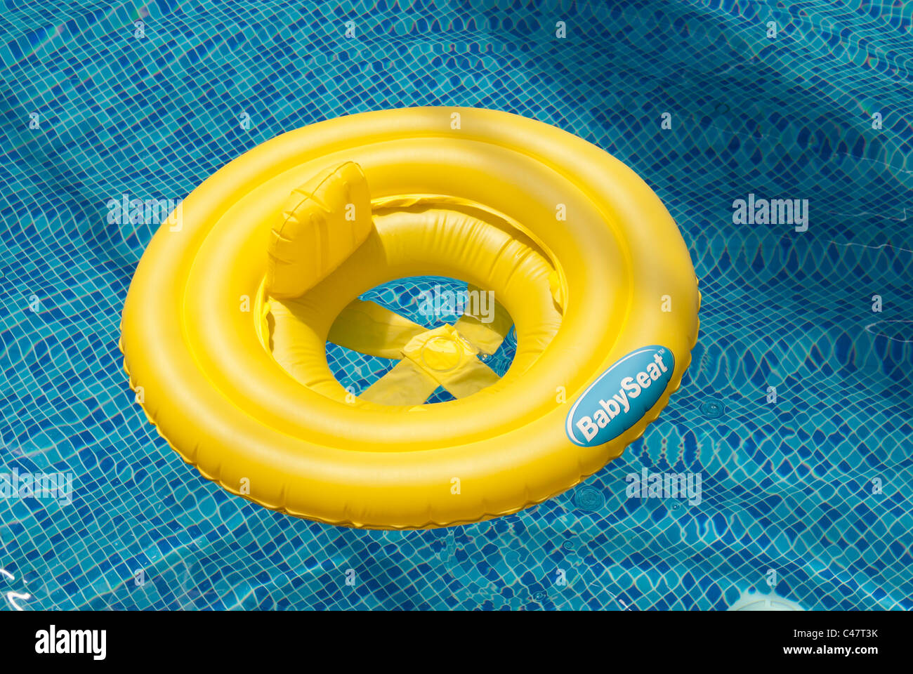 Seat frame yellow hires stock photography and images Alamy