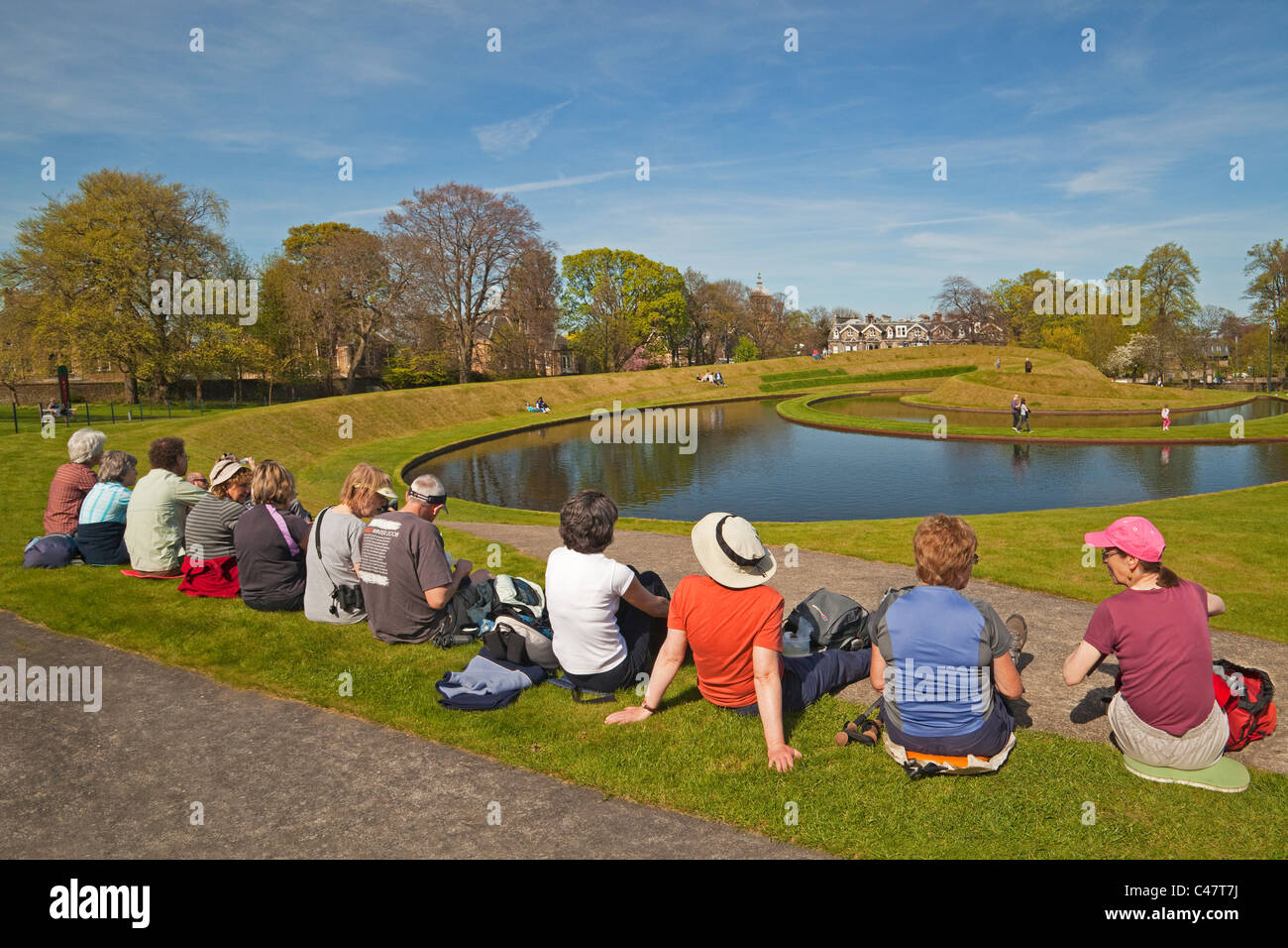 A Group of tourists at the Scottish National Gallery of Modern Art, Edinburgh Stock Photo