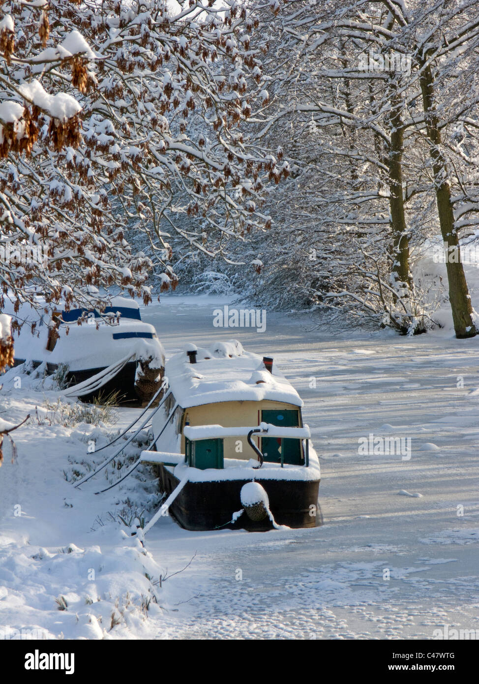 Birmingham and Worcester Canal at Alvechurch, Worcestershire, England