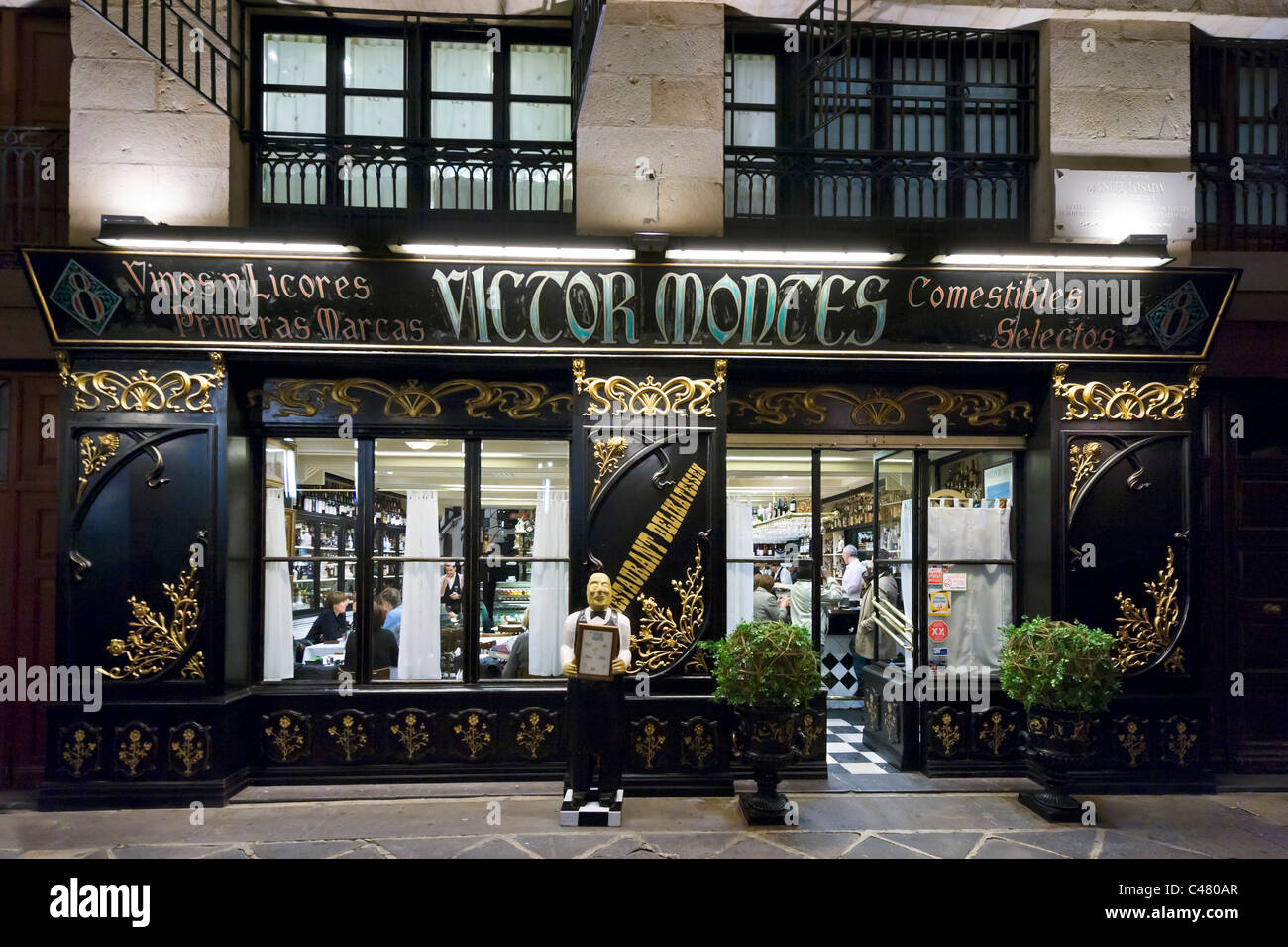 Tapas bars bilbao hires stock photography and images Alamy