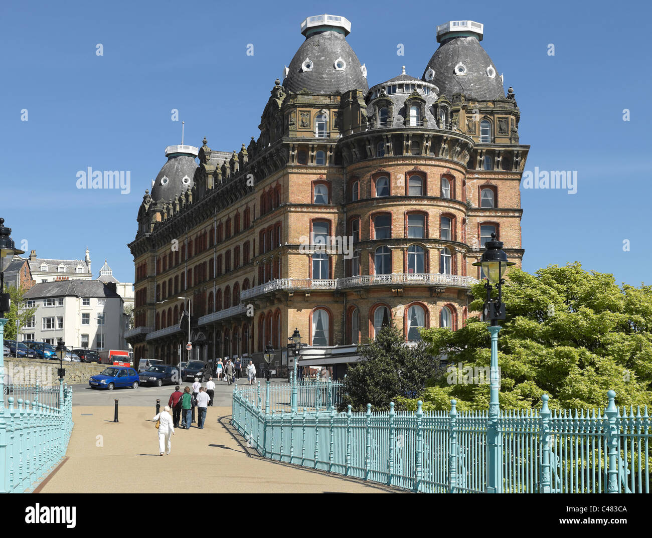 The Grand Hotel from Spa Bridge in summer South Bay Scarborough North Yorkshire England UK United Kingdom GB Great Britain Stock Photo