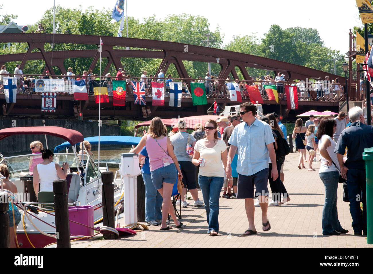Bridge days hires stock photography and images Alamy