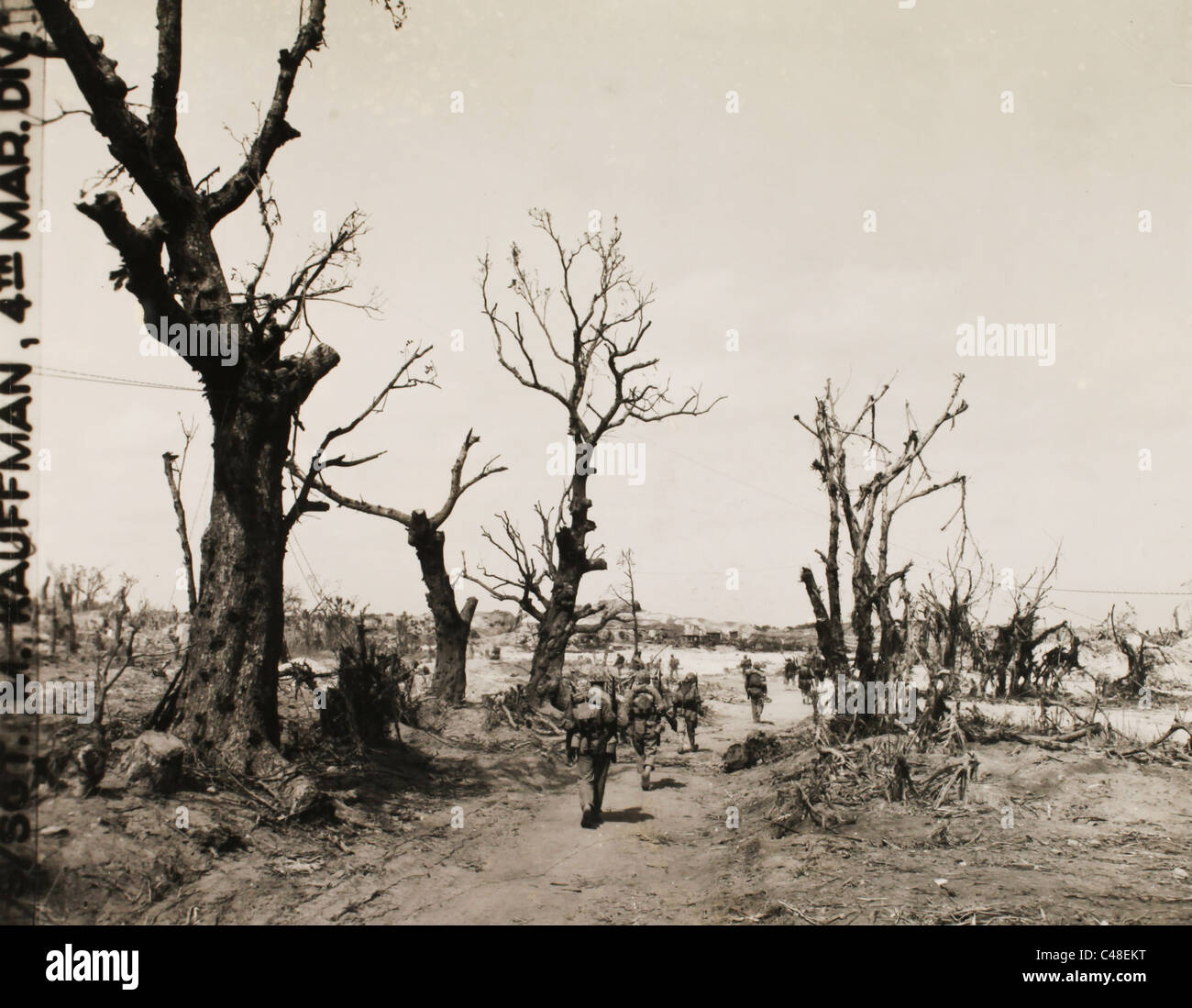 Troops movement near CR 331. IWO Jima. 1945 Stock Photo - Alamy
