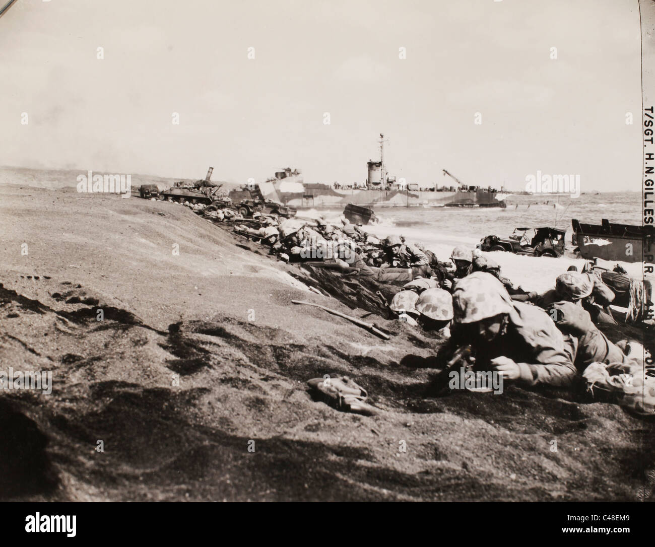 Iwo Jima 1945 High Resolution Stock Photography and Images - Alamy