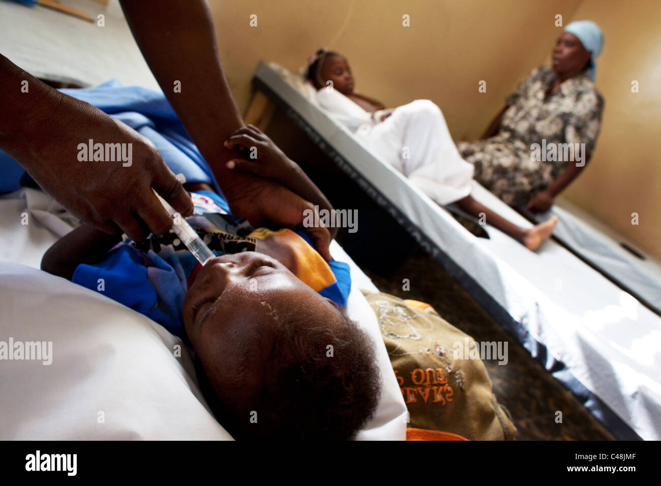 week baby paracetamol 5 old Syringe With With Syringe Stock Photos & Baby Stock Baby