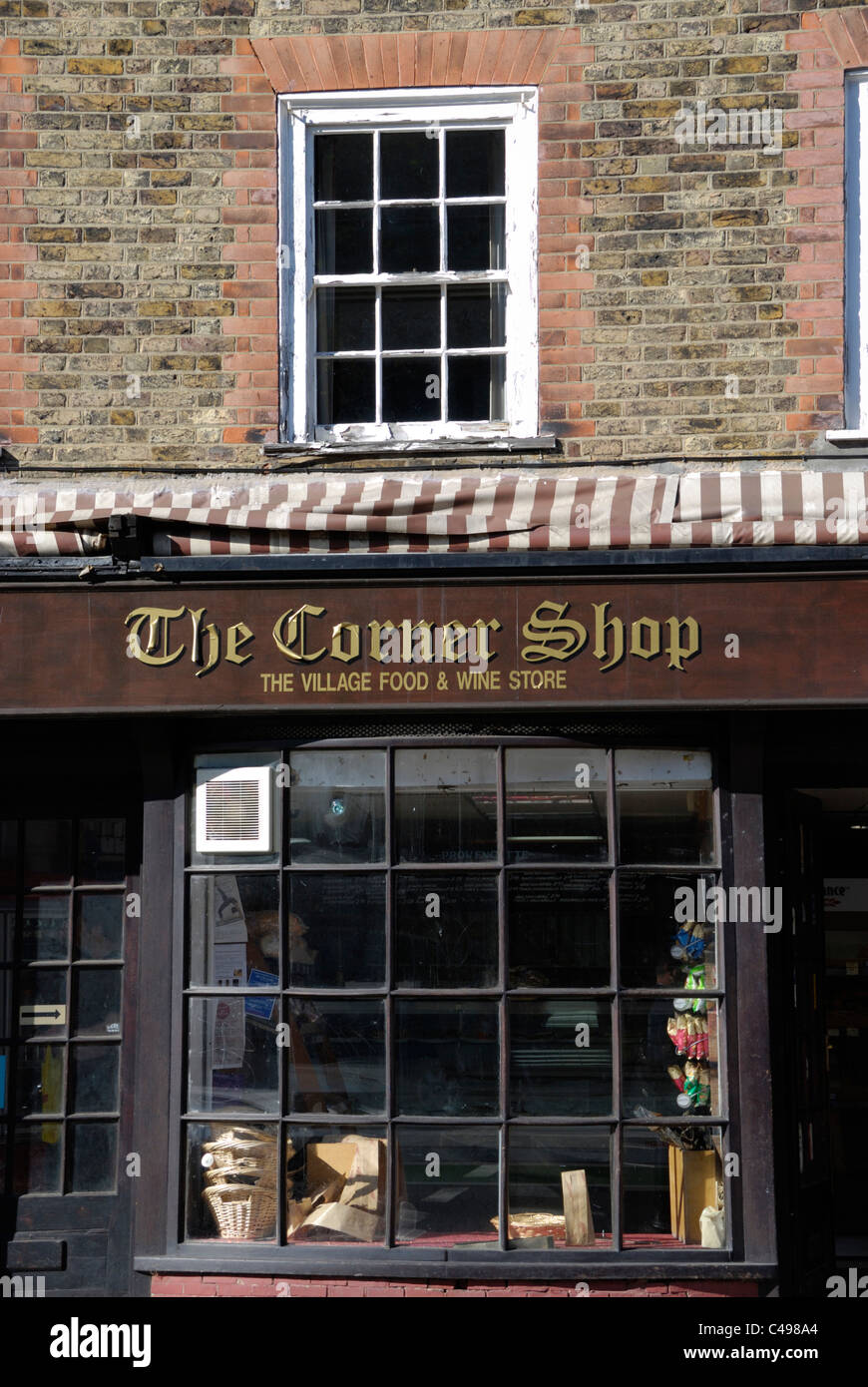 Corner shop london hires stock photography and images Alamy