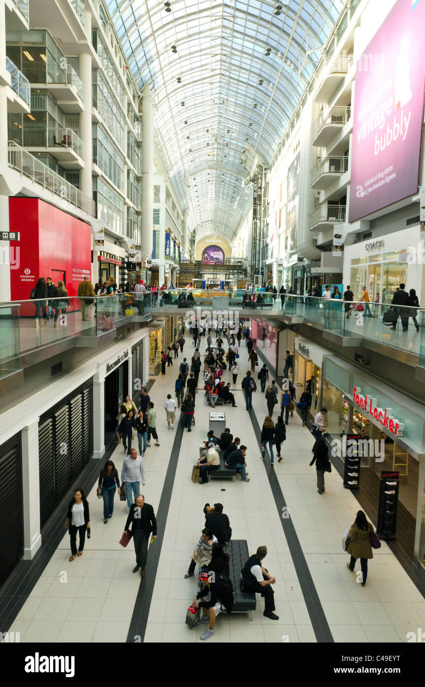 Eaton center toronto hi-res stock photography and images - Alamy