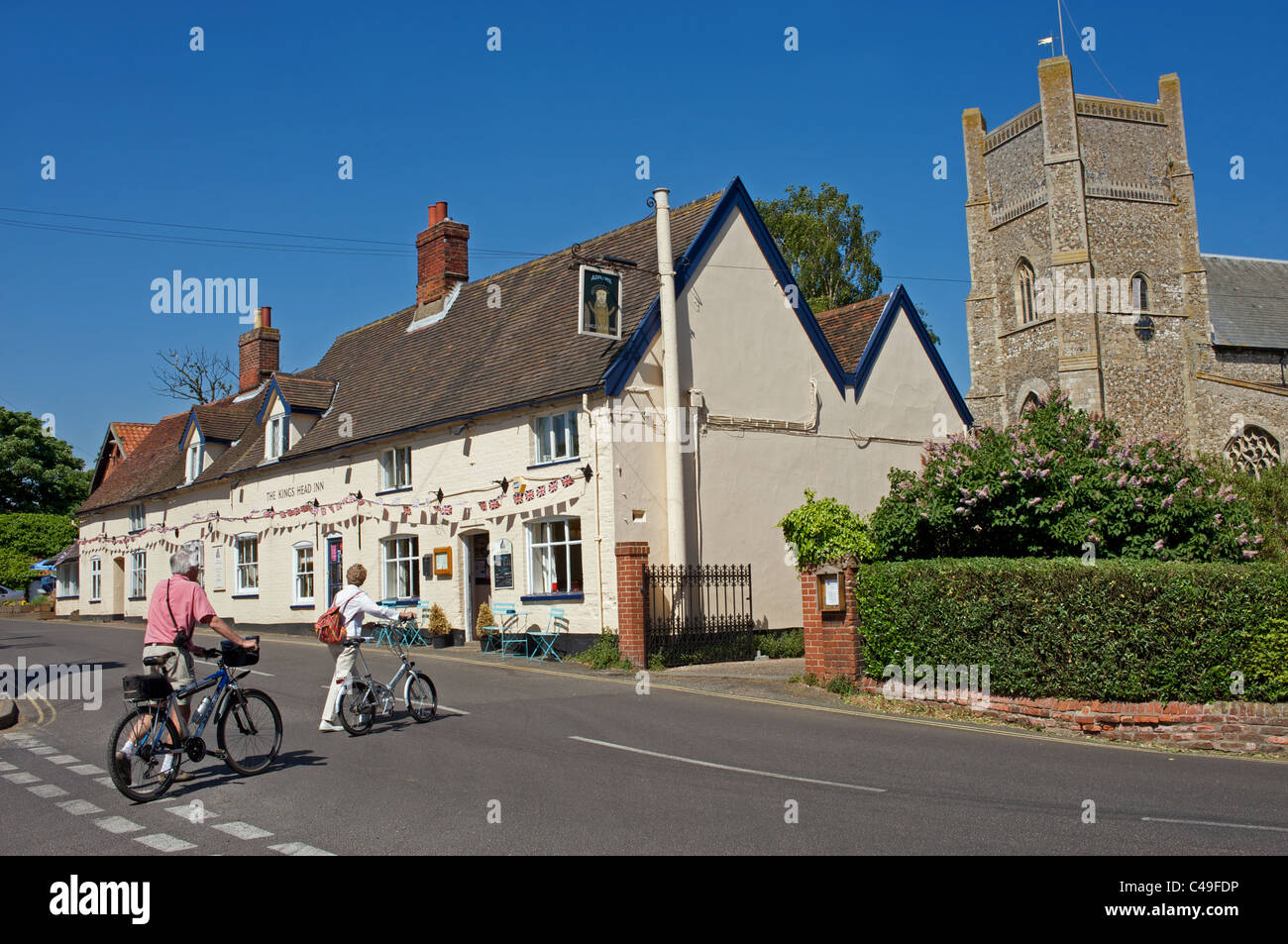 Kings Head public house, Orford, Suffolk, UK. Stock Photo