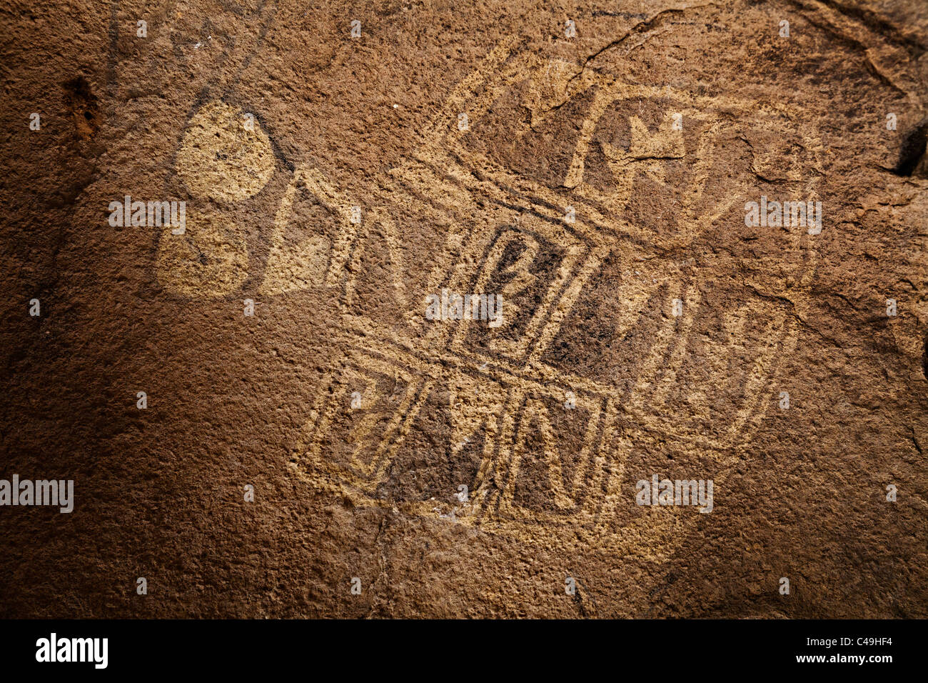 Hueco Tanks archaeological rock shelters photo 1