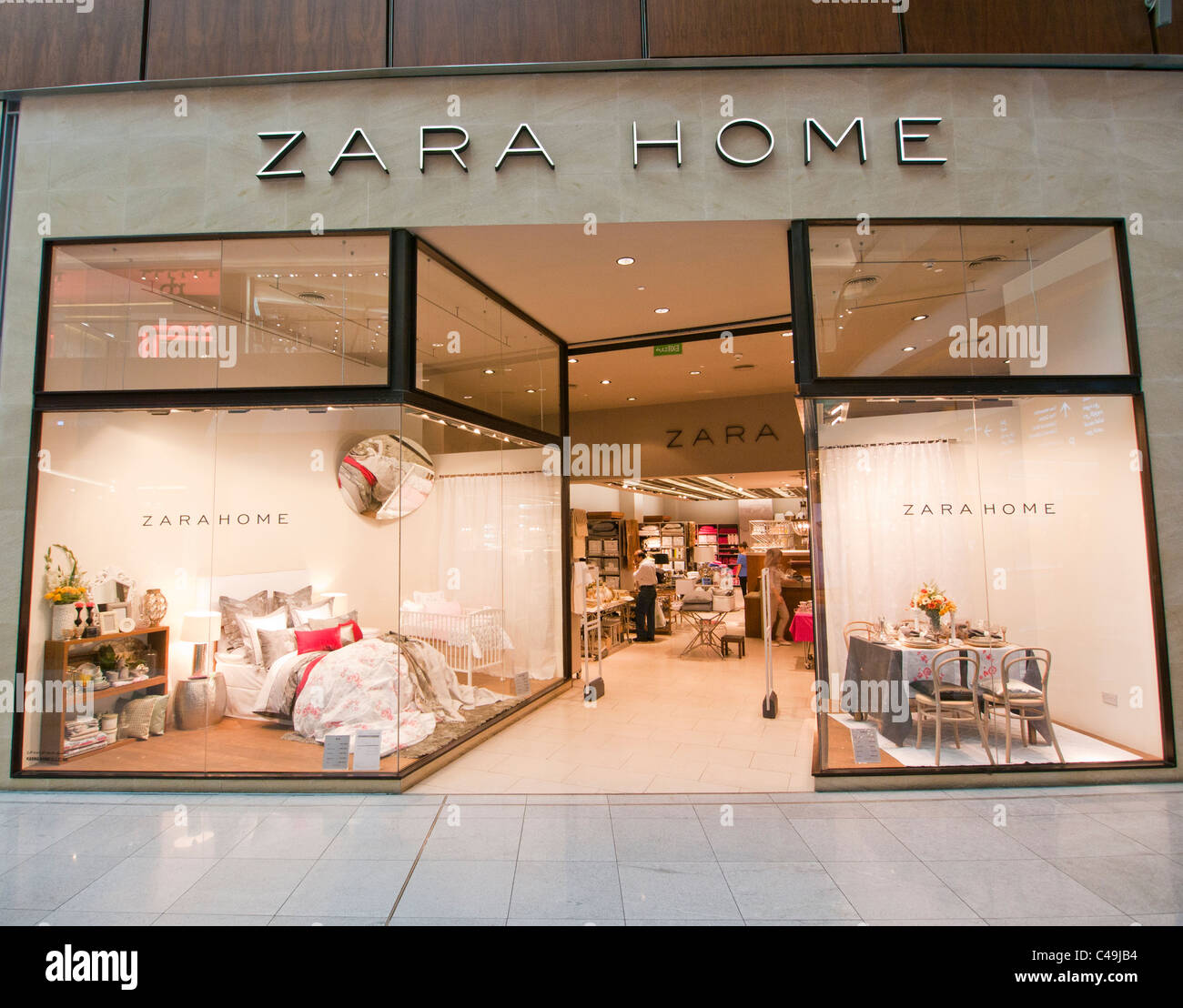 Zara Home Stock Photo - Alamy