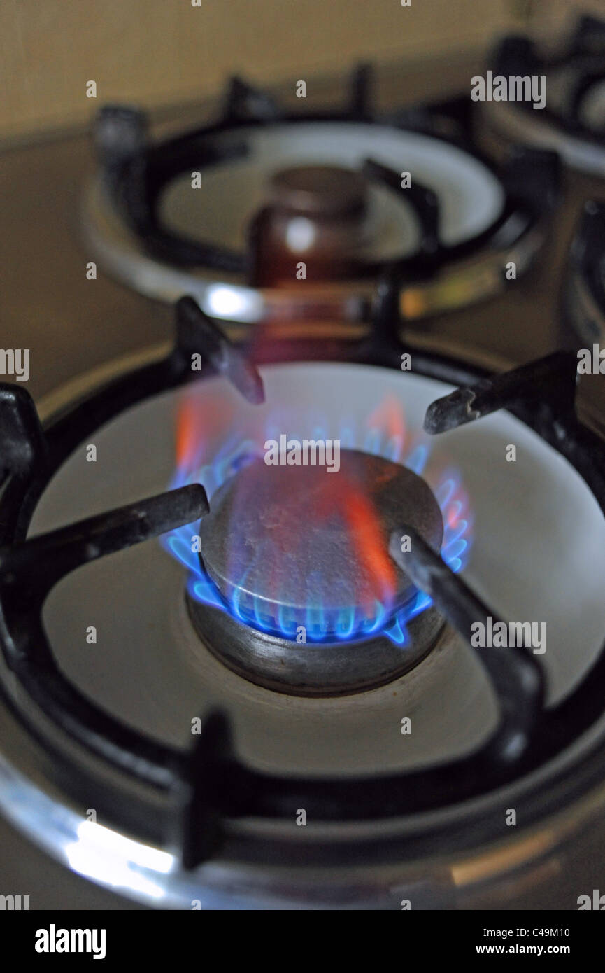 Gas and electricity prices hires stock photography and images Alamy