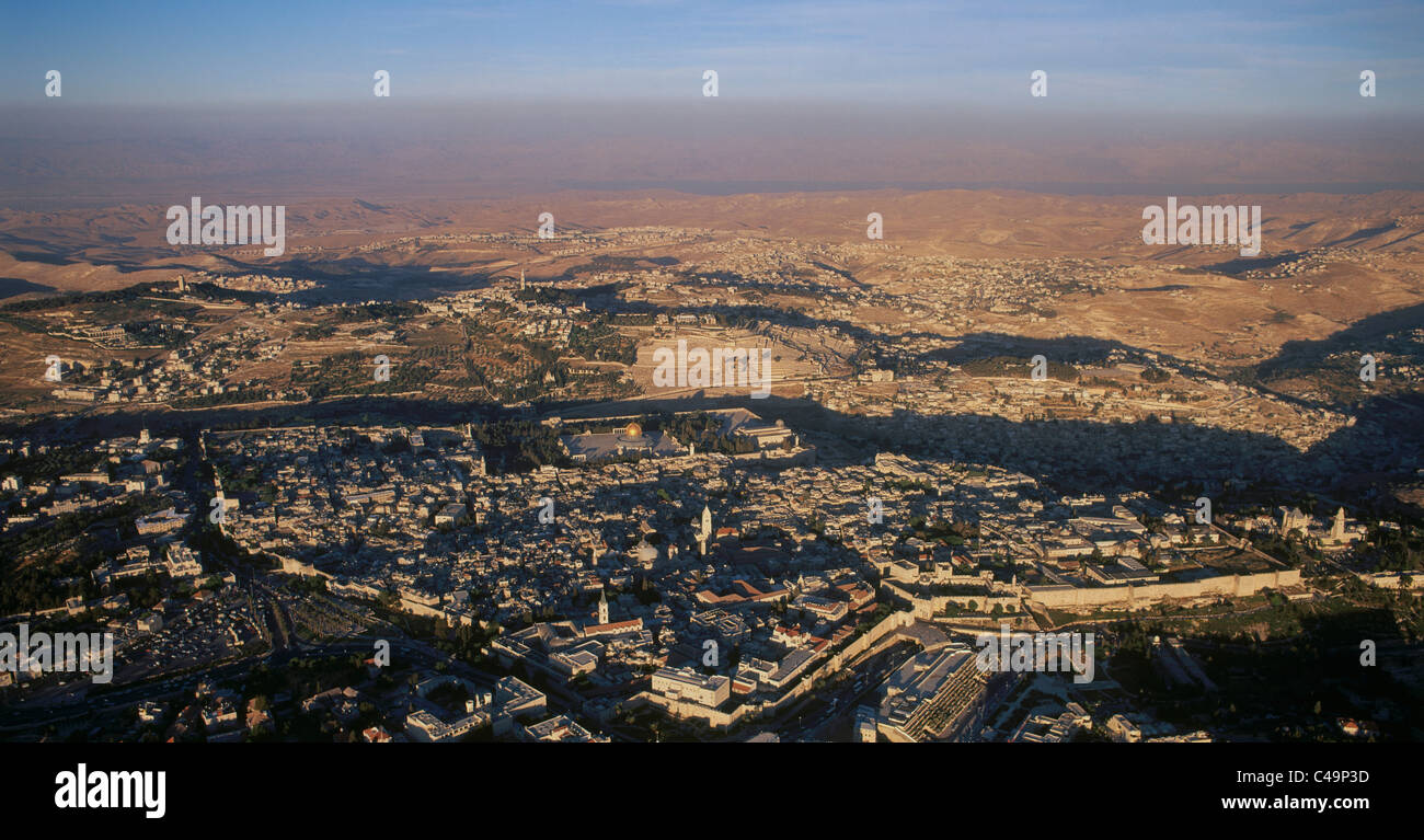 Aerial photograph of the old city of Jerusalem at sunset Stock Photo ...