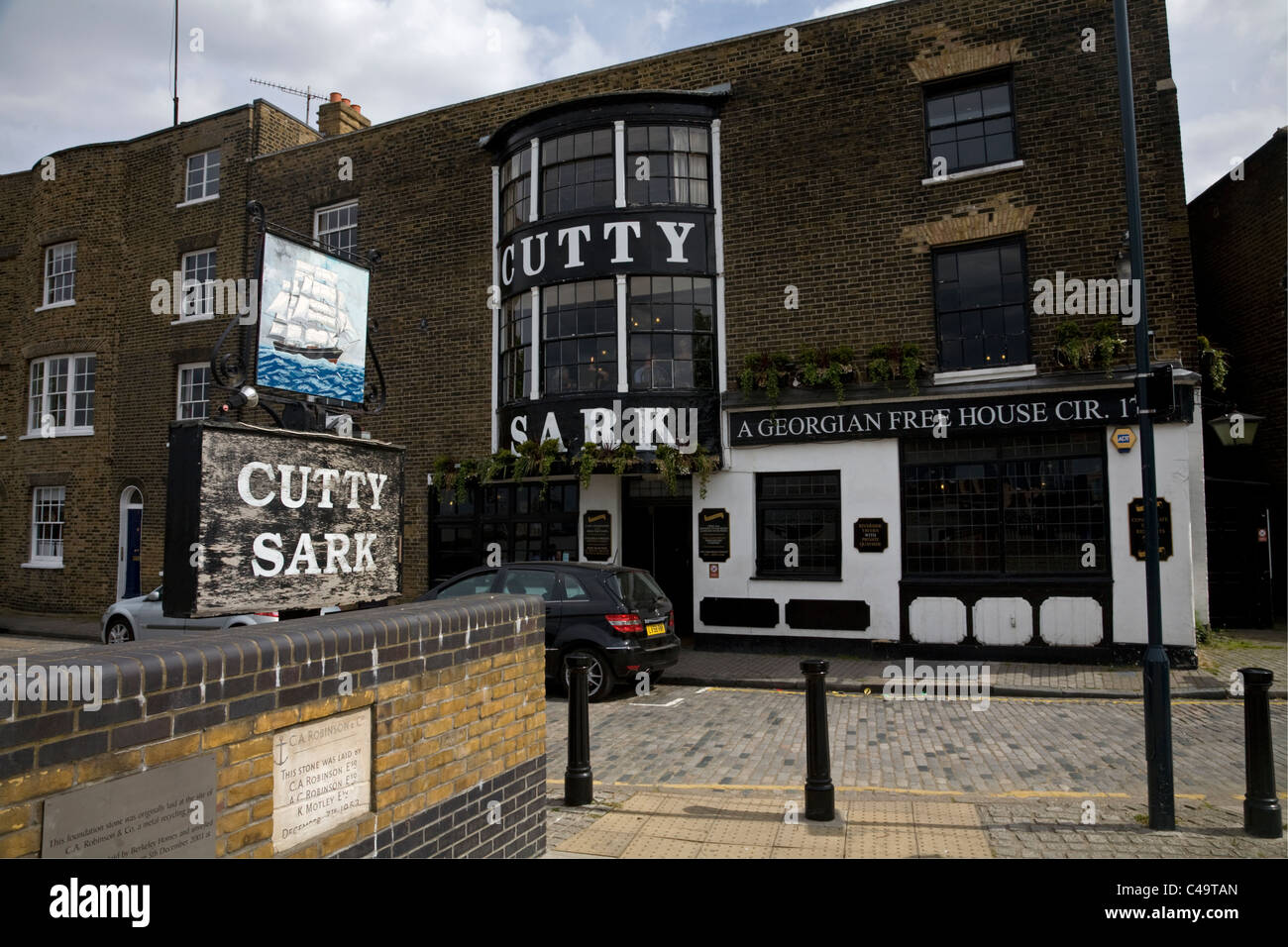 cutty sark public house established 1795 ballast quay greenwich london