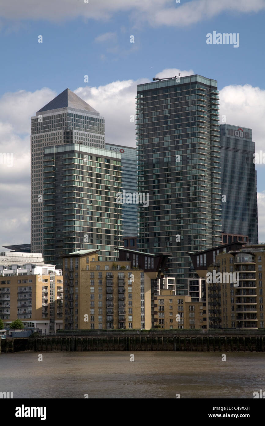canary wharf docklands london england Stock Photo - Alamy