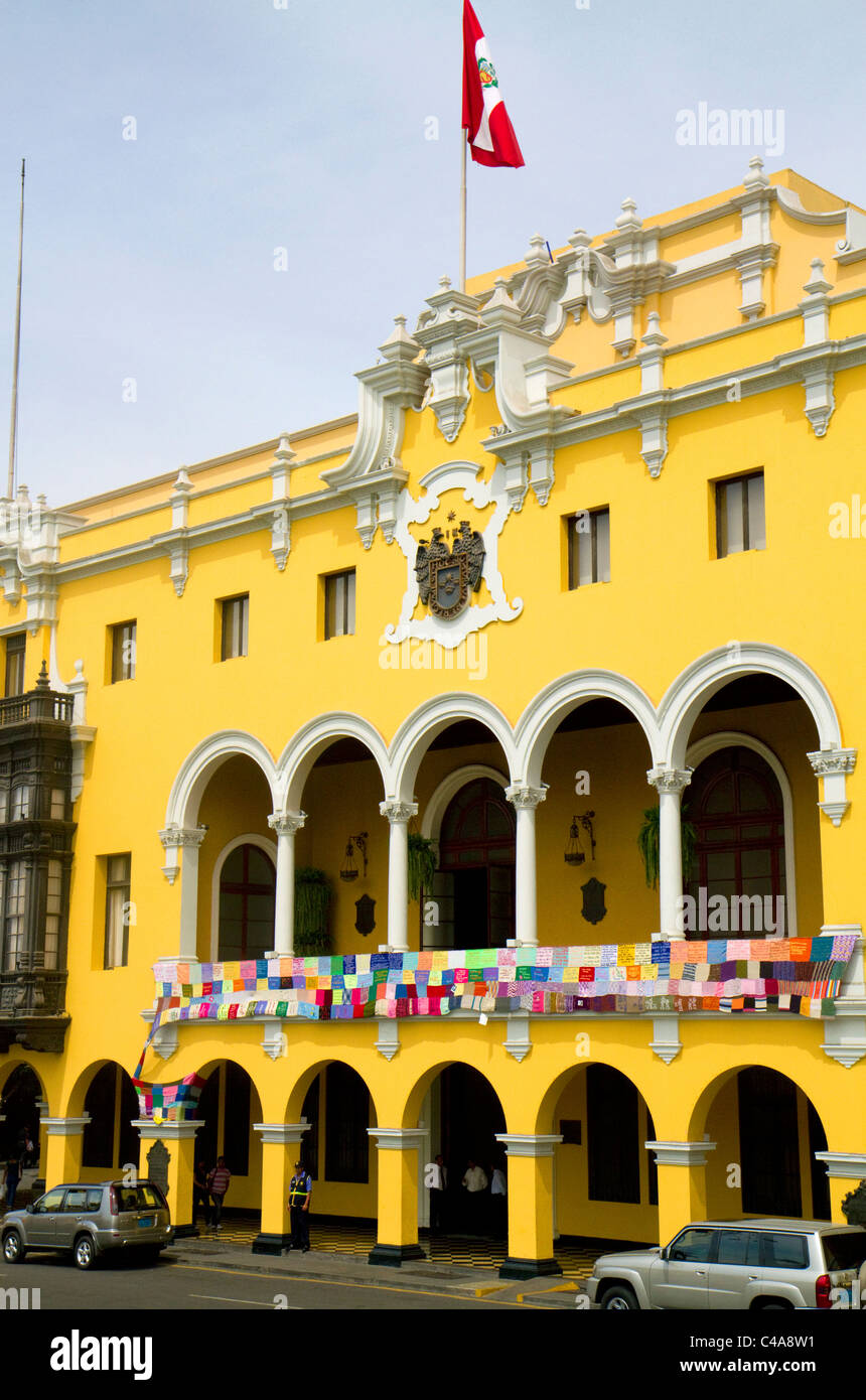 Municipal Palace at the Plaza Mayor or Plaza de Armas of Lima, Peru. Stock Photo