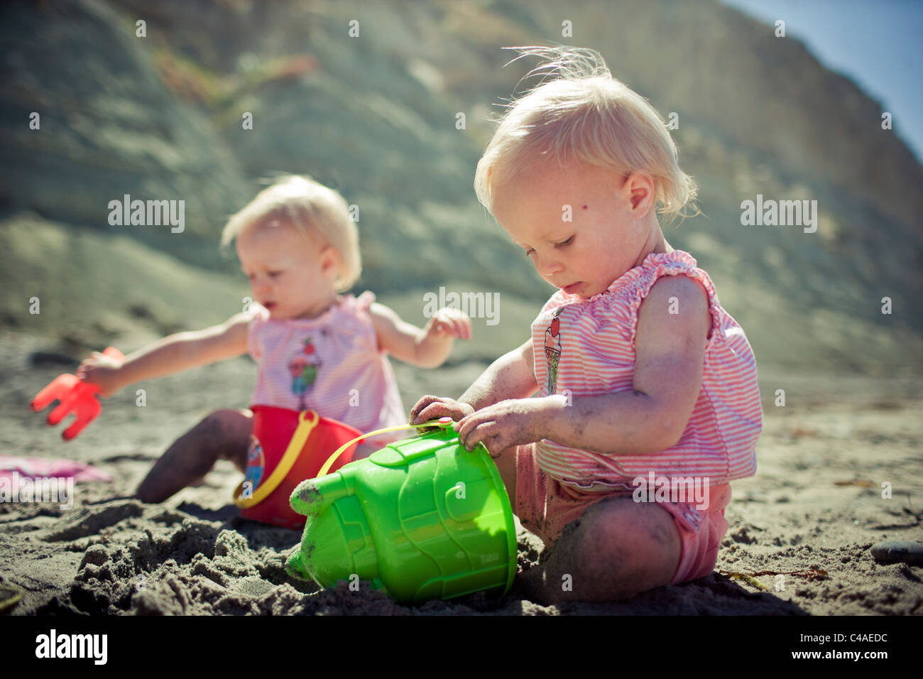 toys for twin 1 year olds