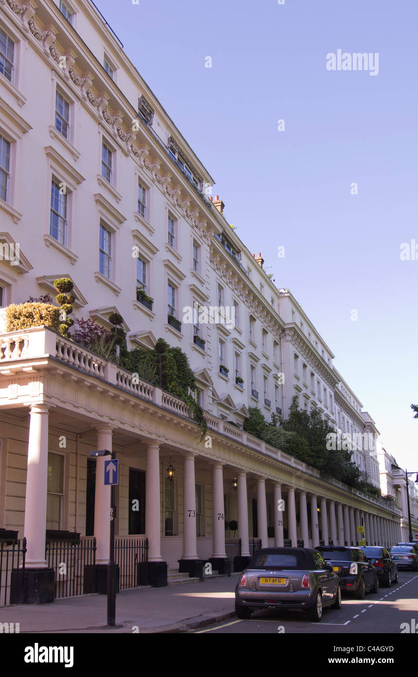 Houses in Eaton Square London SW1 England Stock Photo Alamy