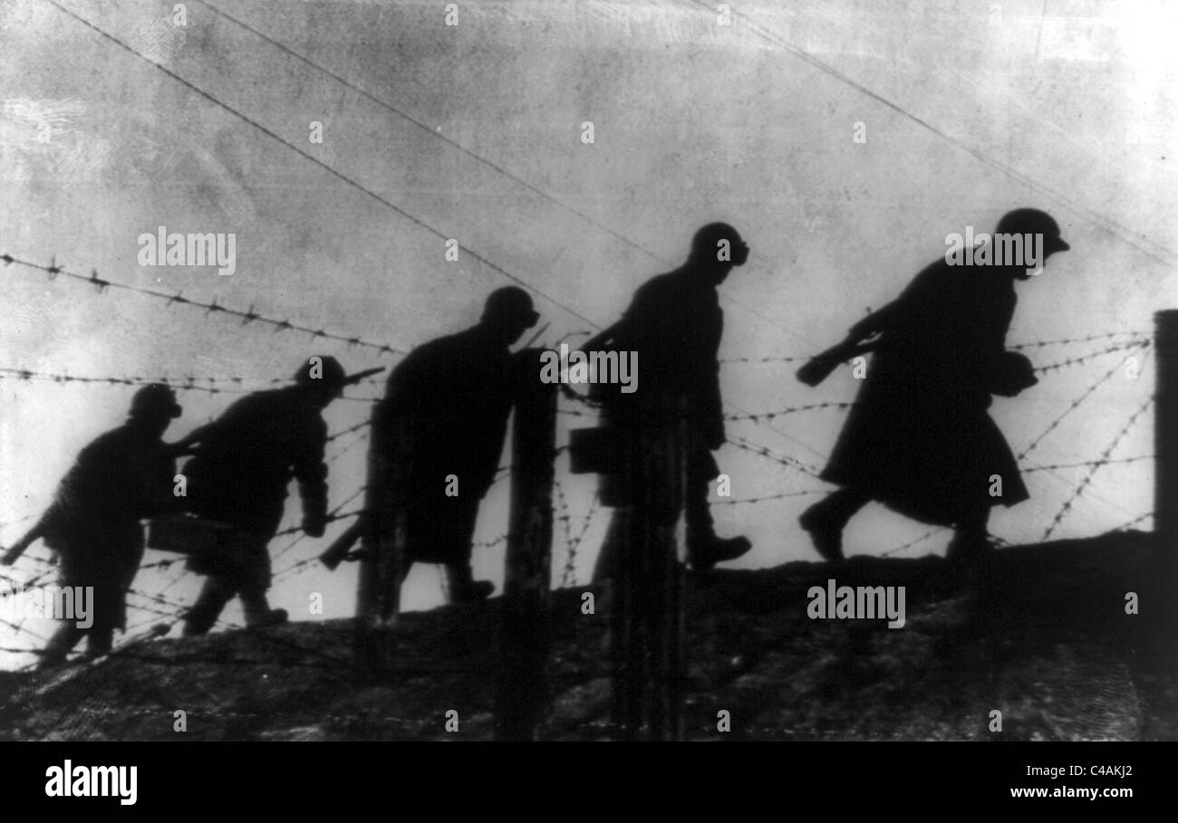 Sappers of the Red army in strongly fortified zone near Leningrad, Russia Stock Photo