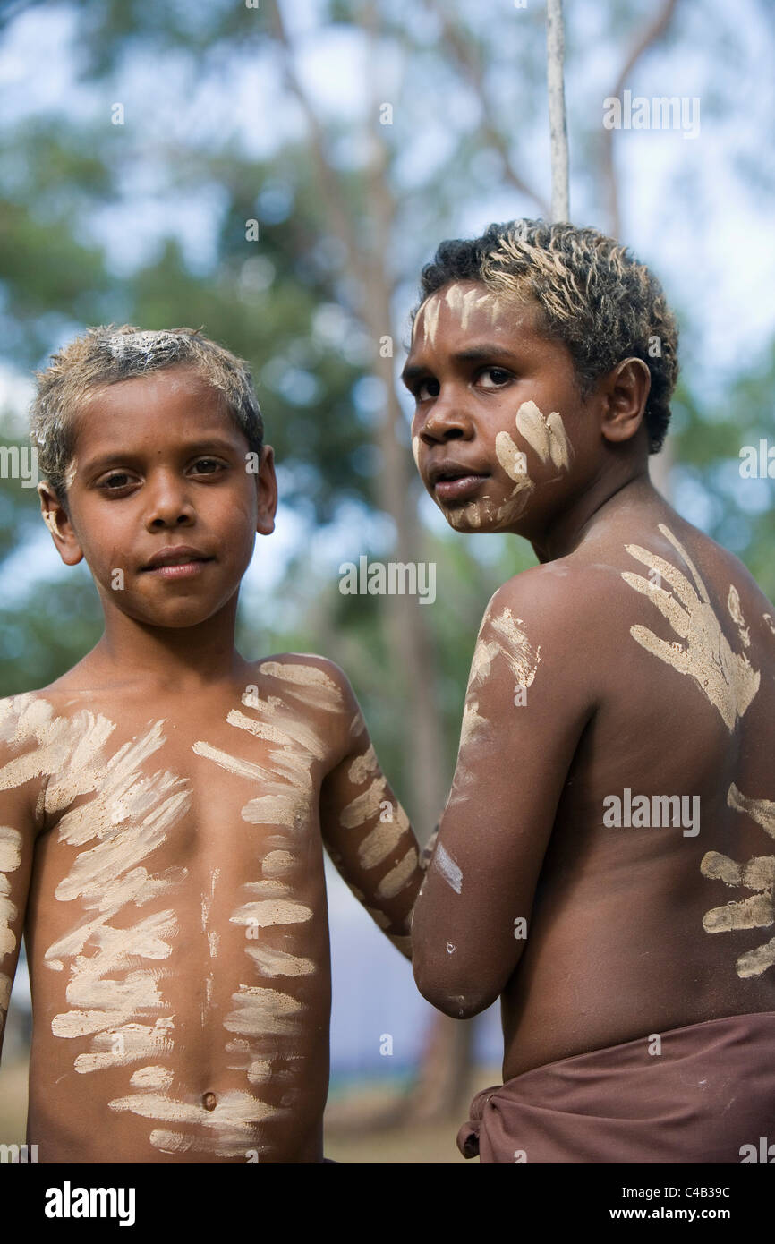 Australian aboriginal people hi-res stock photography and images - Alamy