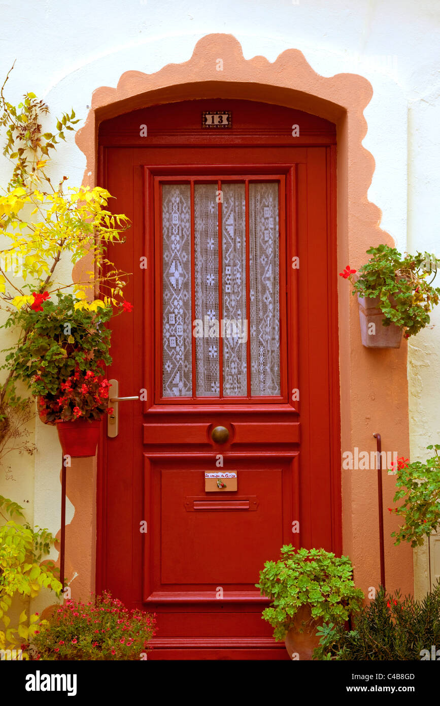 Arles; Bouches du Rhone, France; A typical brightly coloured door found in southern France Stock Photo