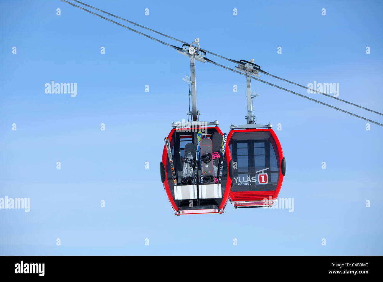 Gondola lift hi-res stock photography and images - Alamy