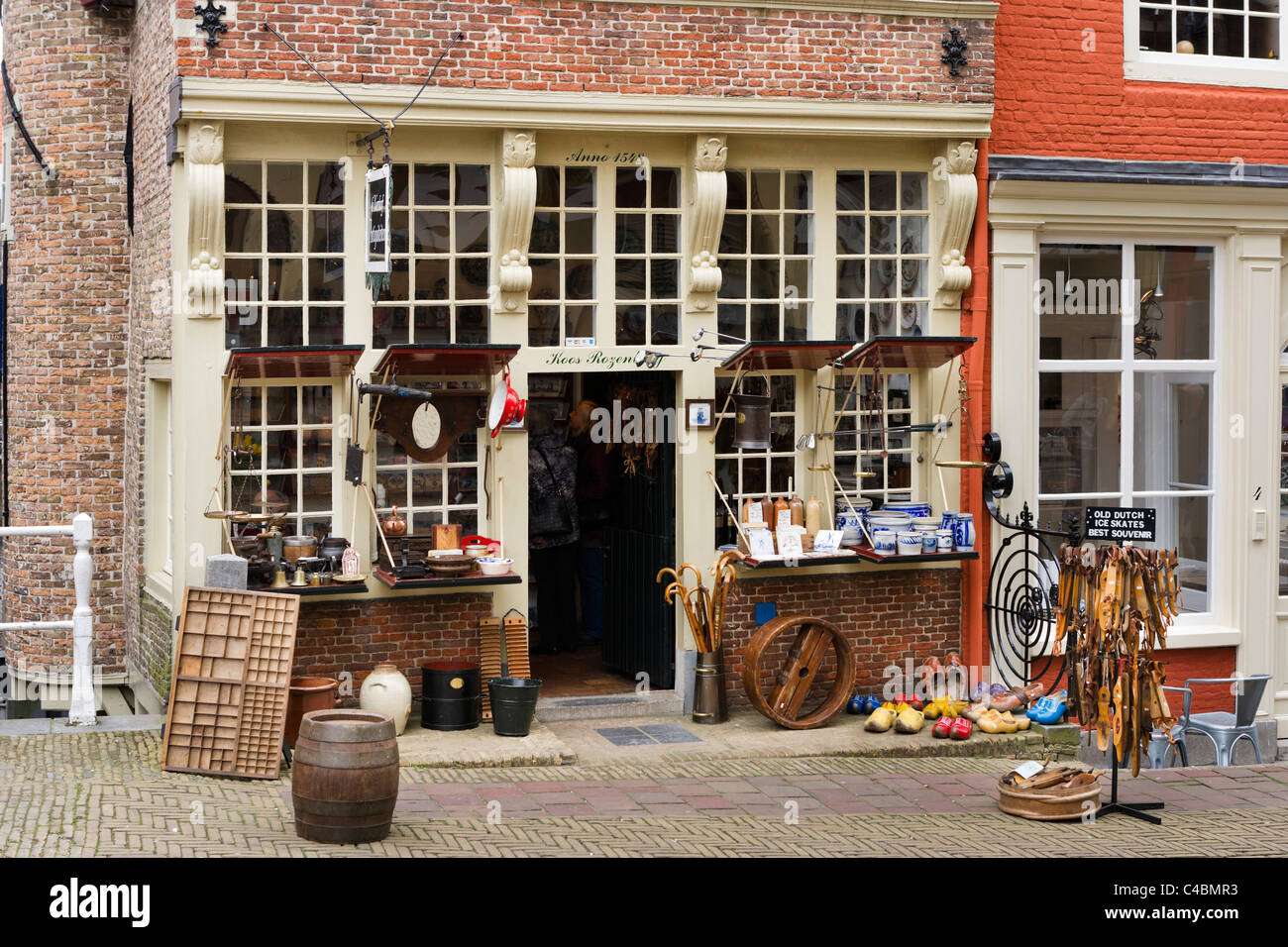 Antique shop in an historic 16thC building on the Markt, Delft, Netherlands Stock Photo