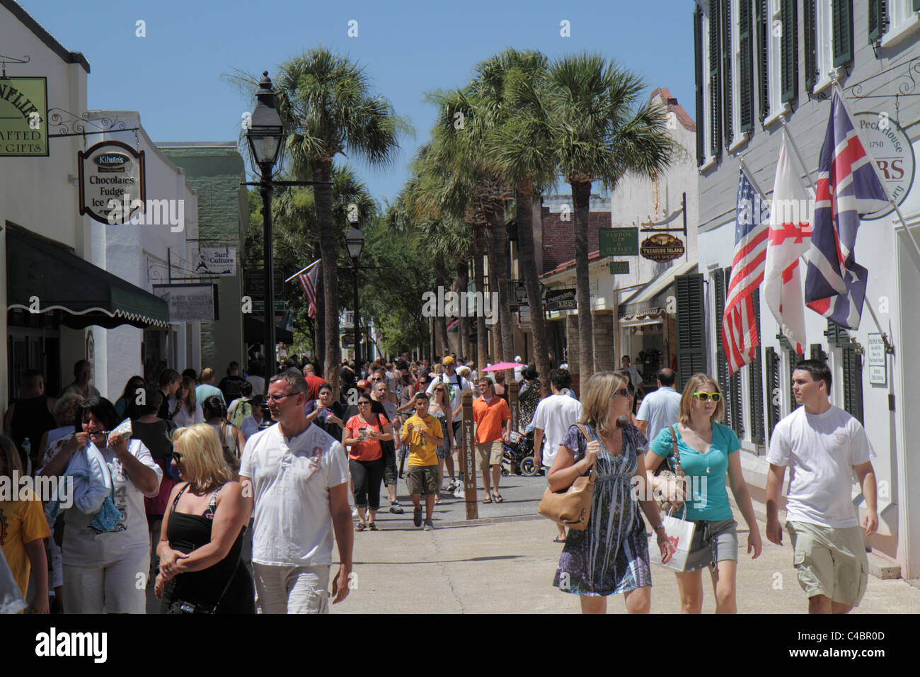 George st arcade hi-res stock photography and images - Alamy