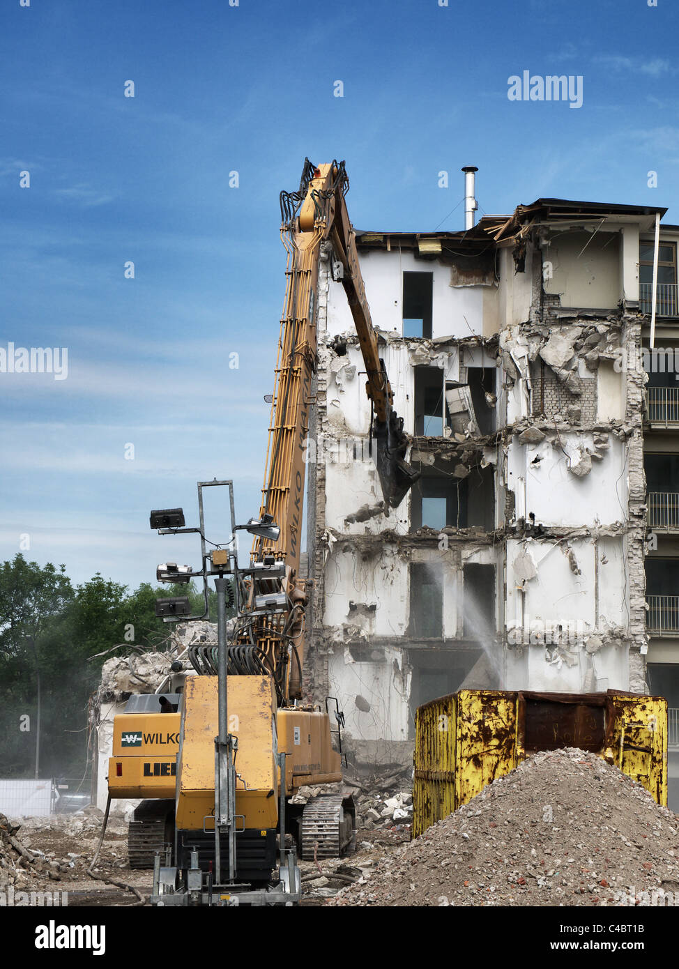 Demolition of an old apartment house in Hamburg, Germany. Stock Photo