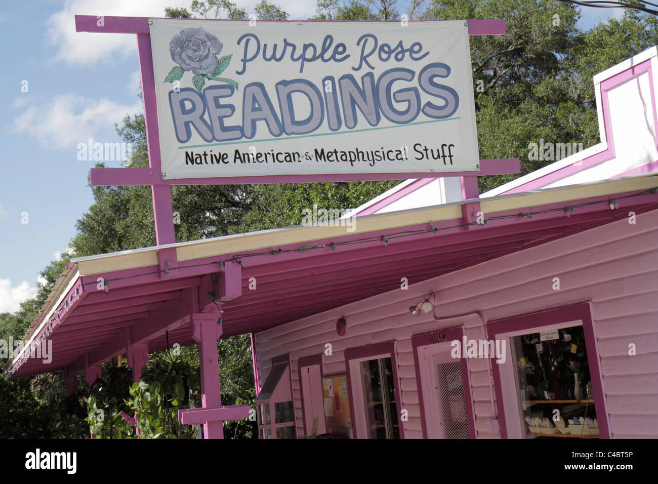 Florida,Volusia County,Cassadaga,Psychic Capital of the World,psychic,medium,metaphysical,spiritualist,Purple Rose Readings,Native American Indian ind Stock Photo