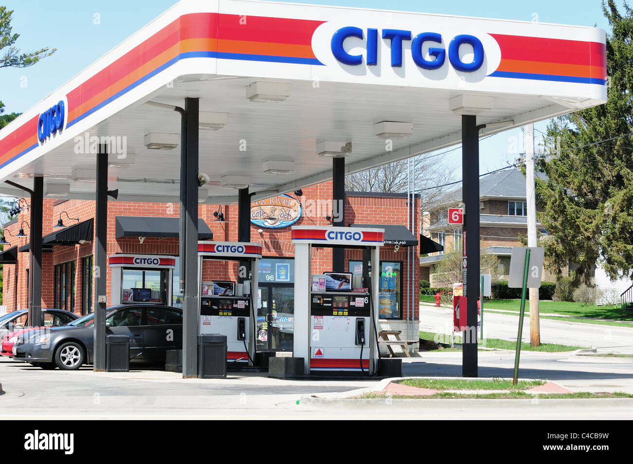 Citgo gas station neatly tucked into a small community neighborhood. South Elgin, Illinois Stock Photo