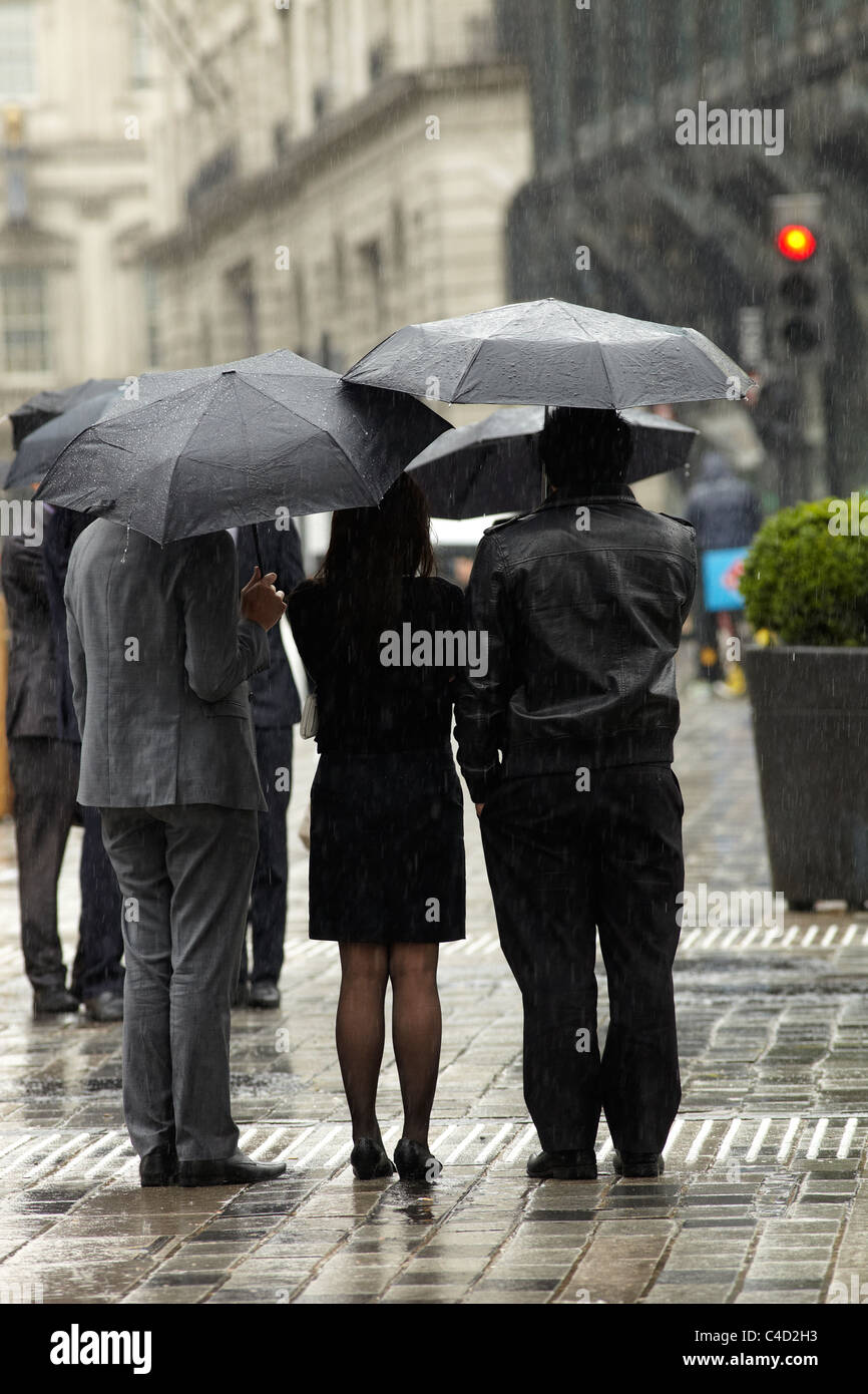 People Walk Under Umbrellas During Light Rain On The Wet Streets Of The  Editorial Stock Image Image Of Person, Outdoor: 167670004