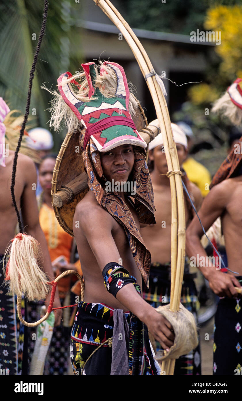 Caci whip fighter,Indonesia Stock Photo: 37177400 - Alamy