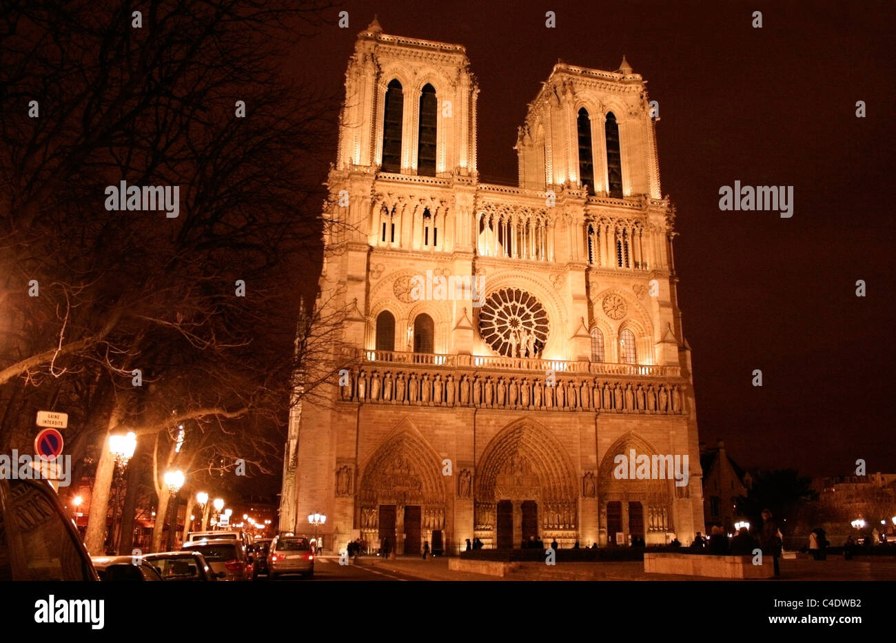 Cathedrale notre dame de paris hi-res stock photography and images - Alamy