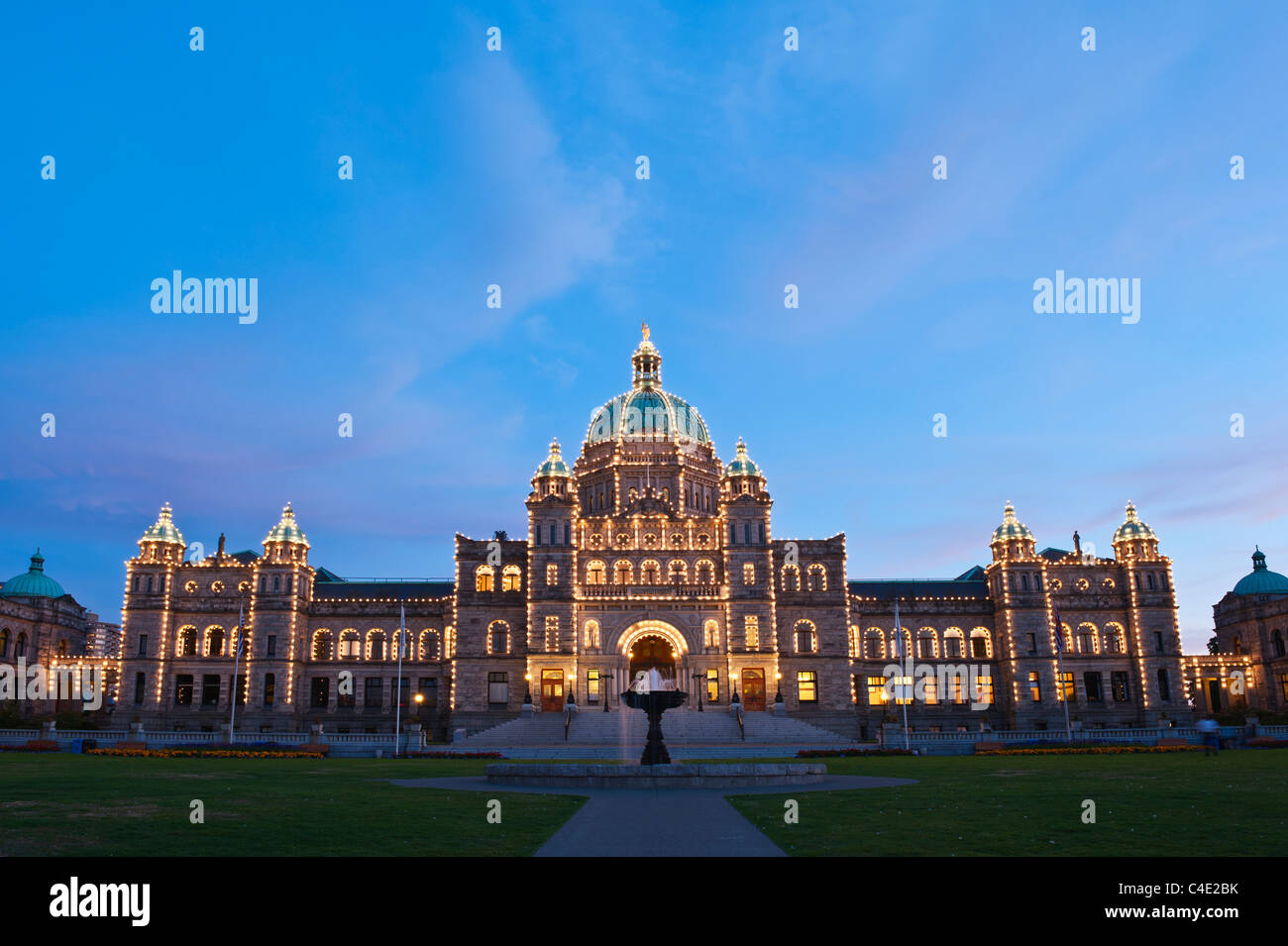 Lights illuminate parliament building, Victoria, Vancouver Island, British Columbia, Canada Stock Photo