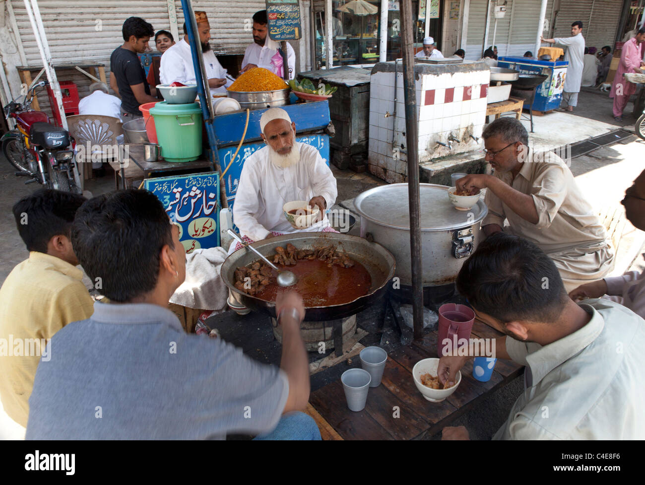 market in downtown Lahore Stock Photo Alamy