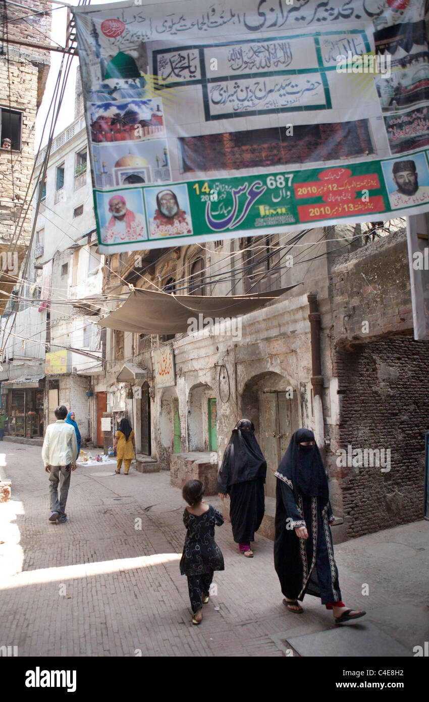 market in downtown Lahore Stock Photo