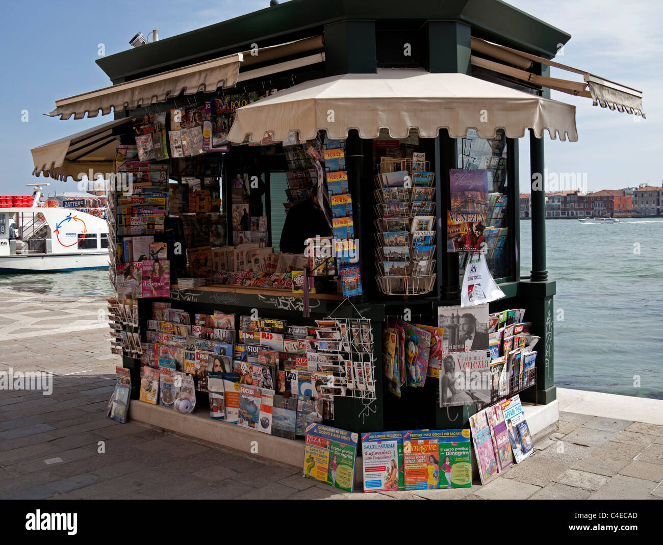 Venice Italy news stand kiosk Stock Photo